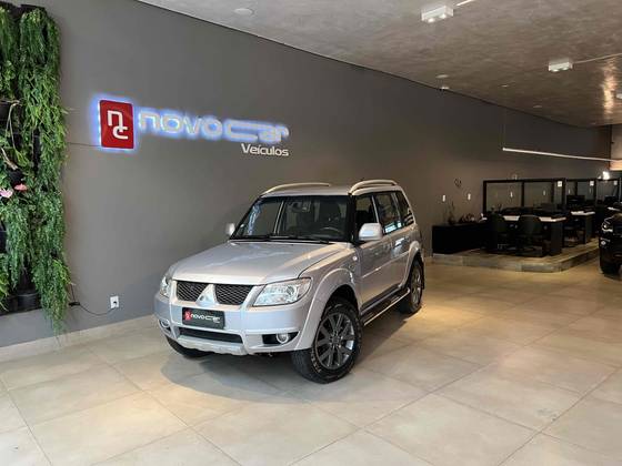 MITSUBISHI PAJERO TR4 2.0 4X4 16V 140CV FLEX 4P AUTOMÁTICO